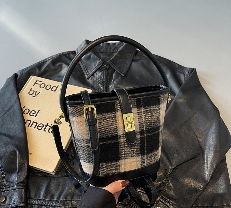 Korean-style Niche Vintage Suede Plaid Tote Bucket Bag